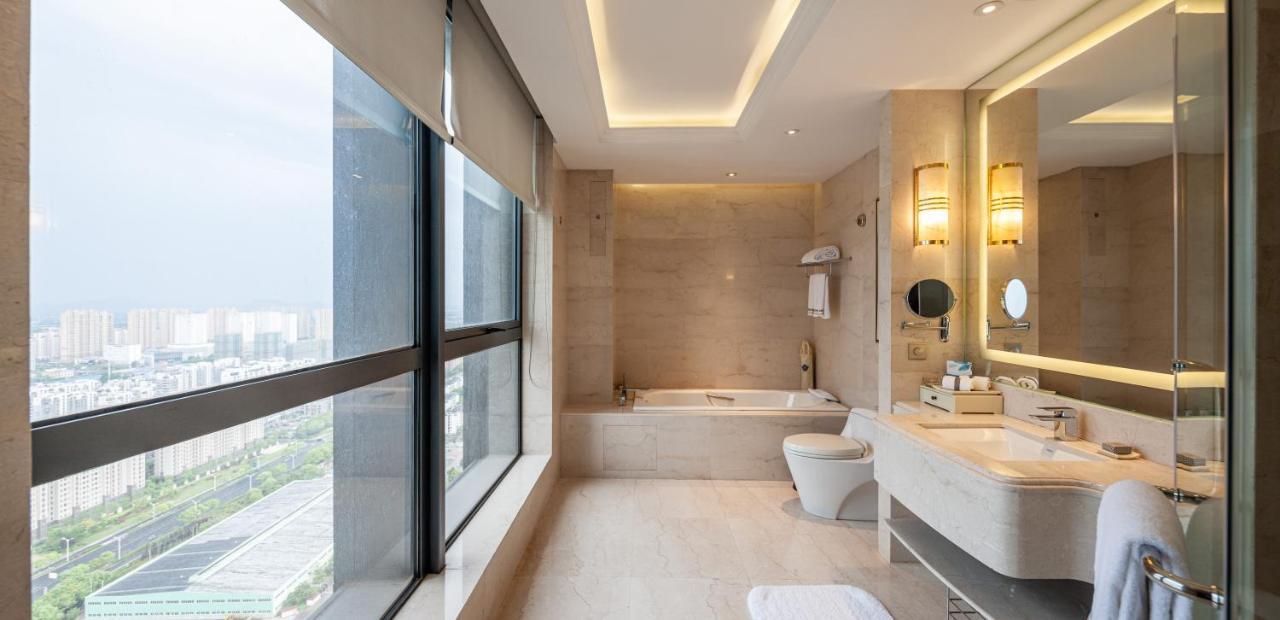 Wyndham Grand Plaza Royale Changsheng Jiangyin Exterior photo