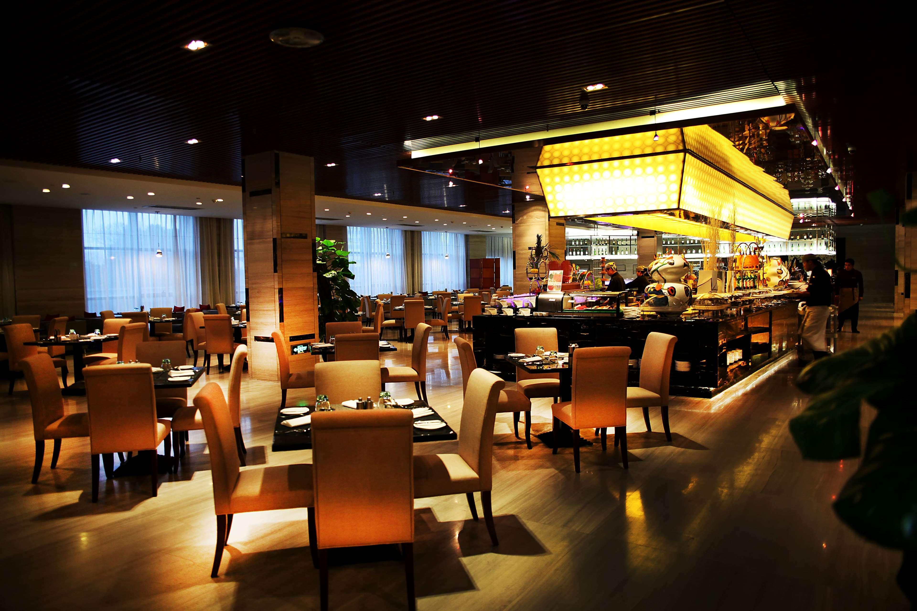 Wyndham Grand Plaza Royale Changsheng Jiangyin Exterior photo
