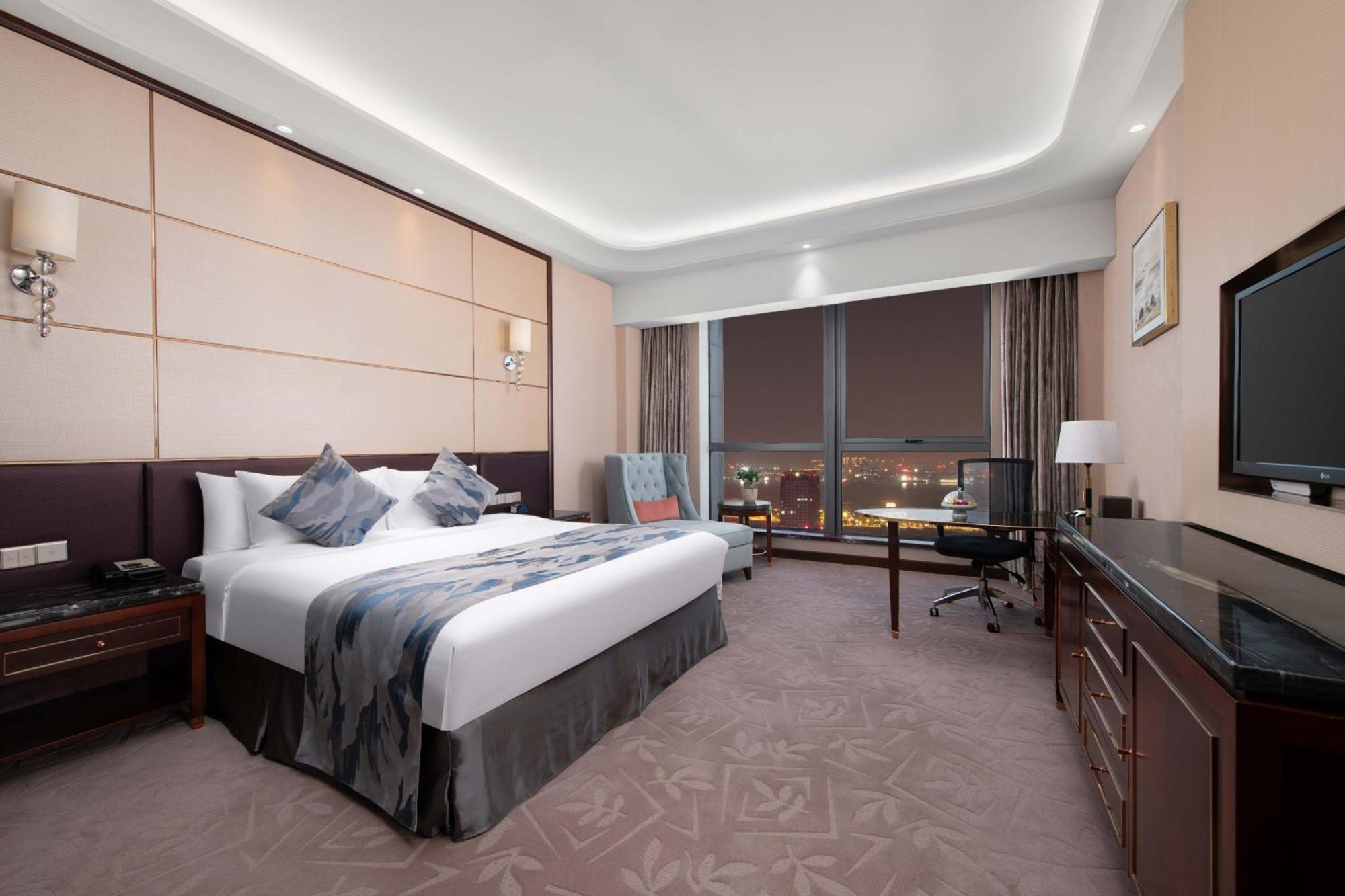 Wyndham Grand Plaza Royale Changsheng Jiangyin Exterior photo