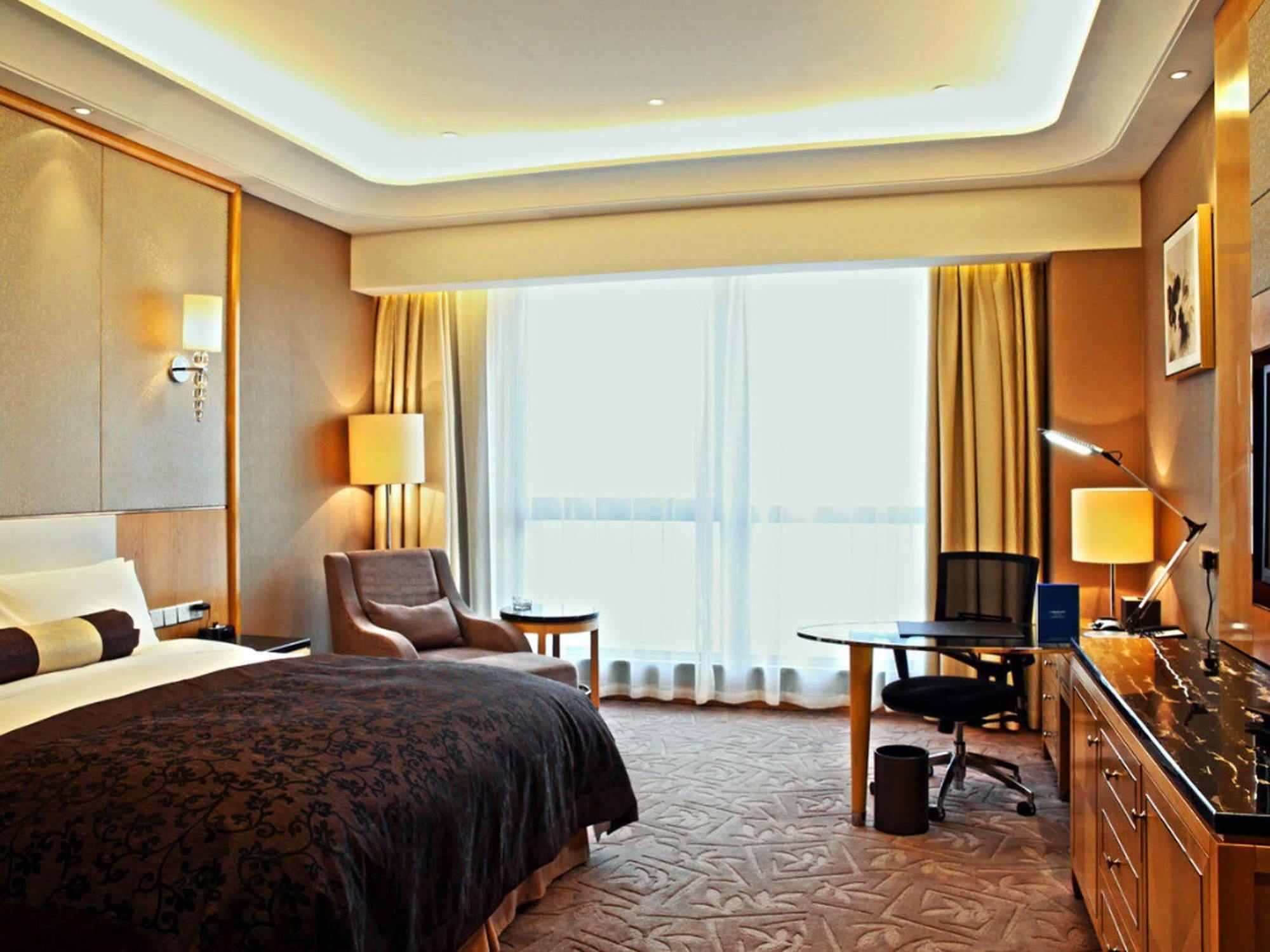 Wyndham Grand Plaza Royale Changsheng Jiangyin Exterior photo